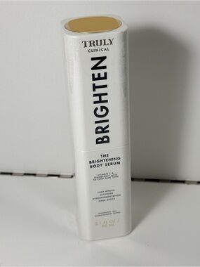 Truly Clinical Brighten The Brightening Body Serum - NEW! (Expires 2028)